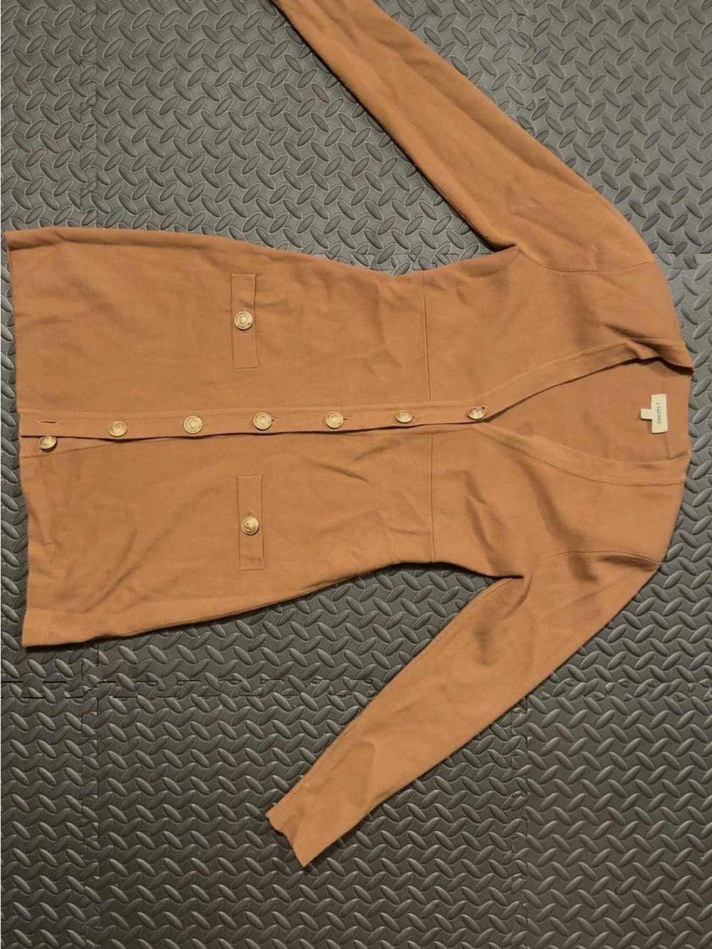 L'AGENCE Men's Long Cardigan in Camel Brown